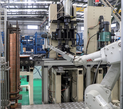 探访新质生产力一线 金山这家工厂如何探路制造业未来